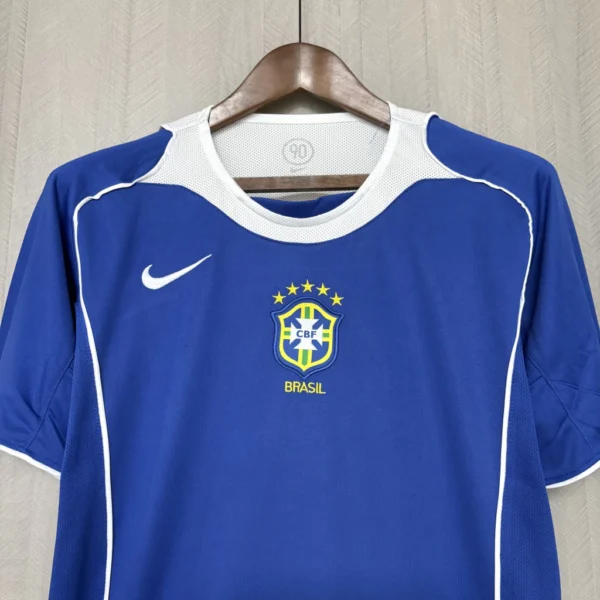 camisa retrÔ da seleÇÃo brasileira 2004 azul camisa retrÔ da seleÇÃo brasileira 2004 azul
