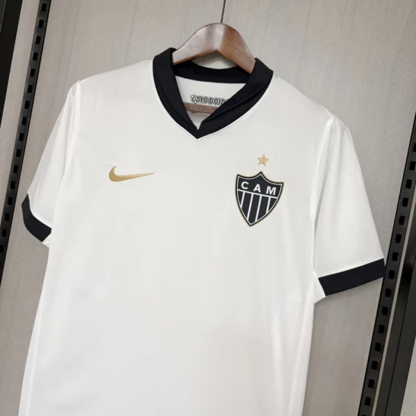 camisa reserva branca do atlÉtico mineiro 26/27 camisa reserva branca do atlÉtico mineiro 26/27