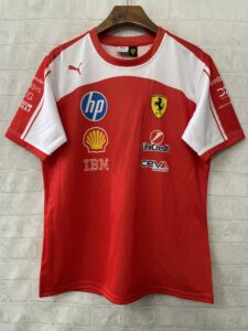 CAMISA VERMELHA SCUDERIA FERRARI F1 2026